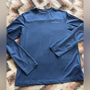 Vineyard Vines performance shirt